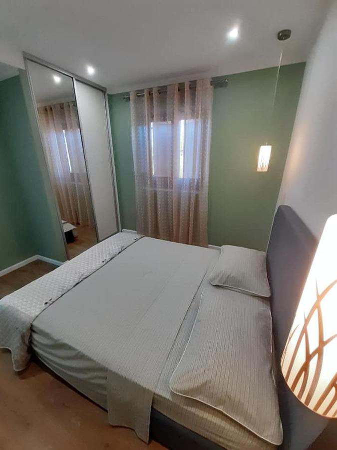 Nina Apartament