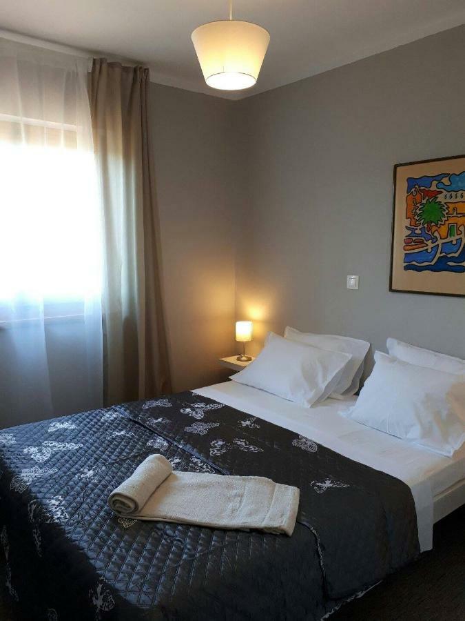 Nina Apartament *