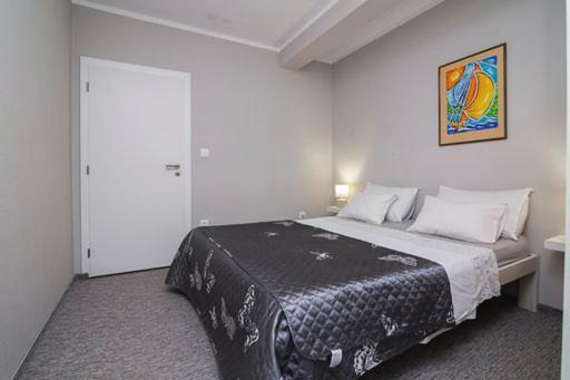 Nina Apartament